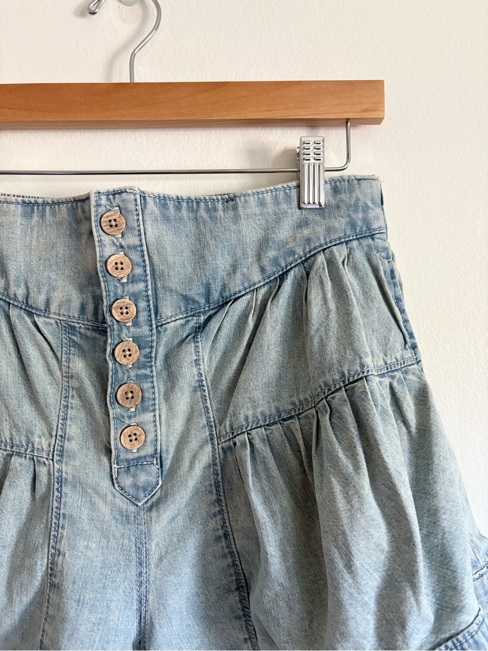 We the Free Fleur Denim Shorts in Belle Blue NEW - Picture 5 of 8